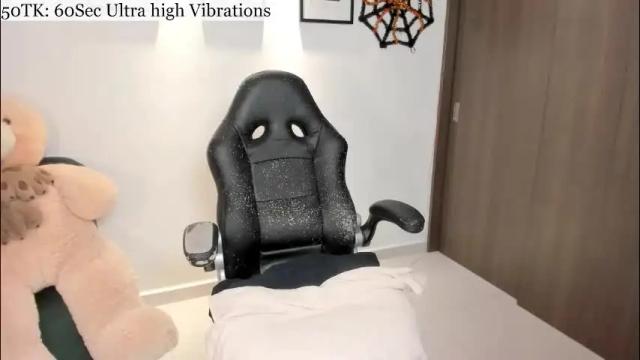 Thumbnail 1, carla_adamss's Stream at Chaturbate, 1 month ago