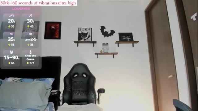 Image 10 of carla_adamss Stream on Chaturbate on 1 month ago