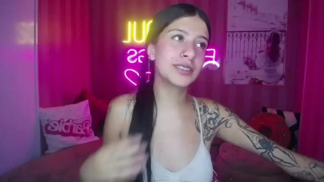 Image 11 of carla_cortes_b Stream on Chaturbate on 12 months ago