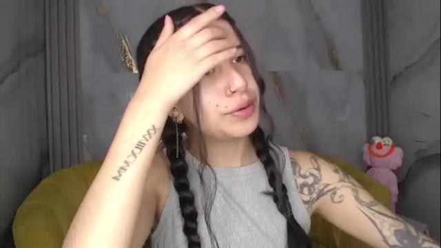 Image 2 of carla_cortes_b Stream on Chaturbate on 1 month ago