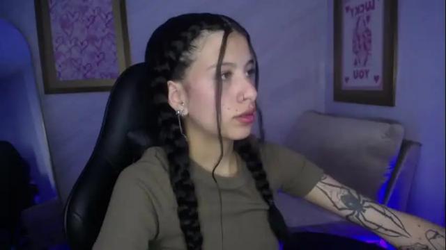 Image 10 of carla_cortes_b Stream on Chaturbate on 1 month ago
