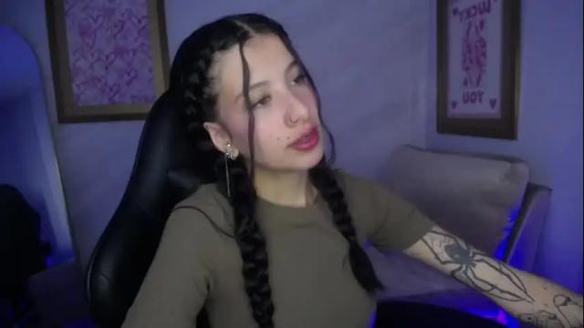 Image 4 of carla_cortes_b Stream on Chaturbate on 1 month ago
