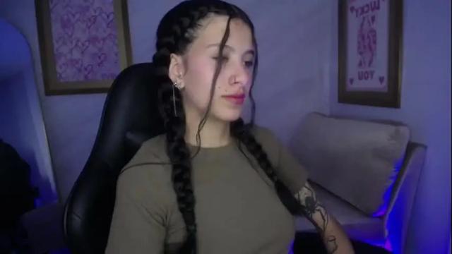 Image 6 of carla_cortes_b Stream on Chaturbate on 1 month ago