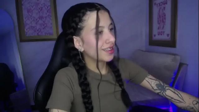 Image 8 of carla_cortes_b Stream on Chaturbate on 1 month ago