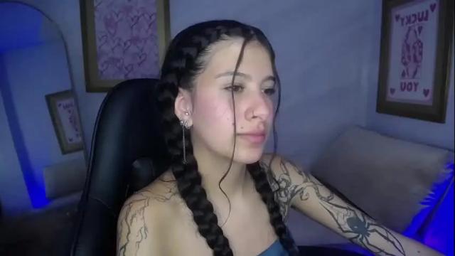 Image 4 of carla_cortes_b Stream on Chaturbate on 1 month ago