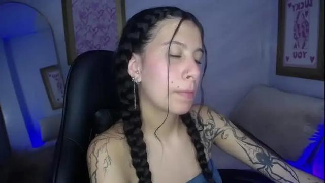 Image 6 of carla_cortes_b Stream on Chaturbate on 1 month ago