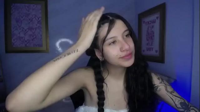 Image 8 of carla_cortes_b Stream on Chaturbate on 1 month ago
