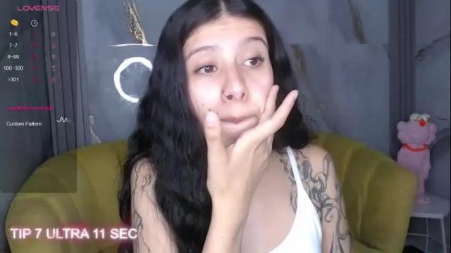 Image 11 of carla_cortes_b Stream on Chaturbate on 16 days ago