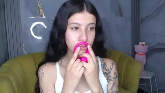 Image 6 of carla_cortes_b Stream on Chaturbate on 16 days ago
