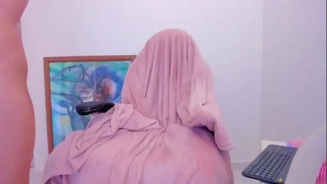 Image 3 of carla_jenner2 Stream on Chaturbate on 16 days ago
