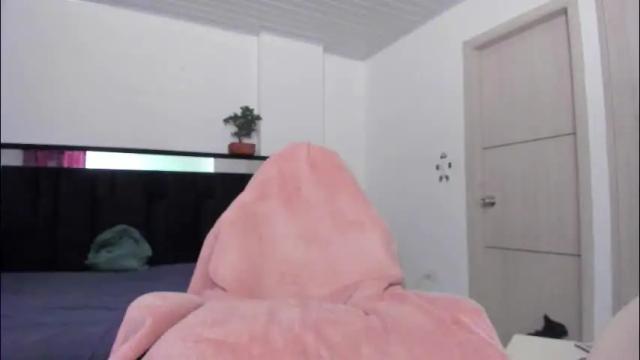 Image 2 of carla_jenner2 Stream on Chaturbate on 2 months ago