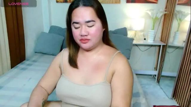 Image 10 of carlafuta Stream on Chaturbate on 1 month ago