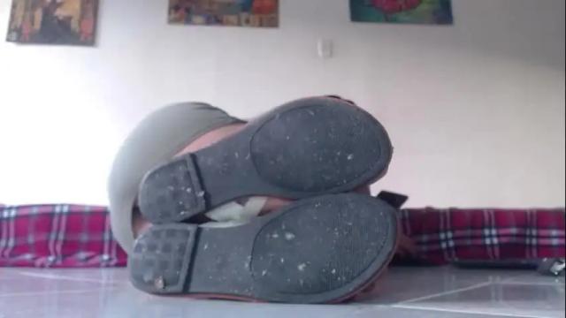 Image 2 of carlajames_1 Stream on Chaturbate on 1 month ago