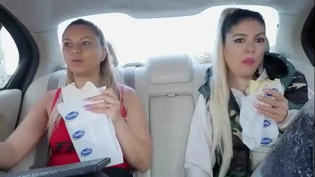 Image 2 of carlasquirt Stream on Chaturbate on 26 days ago