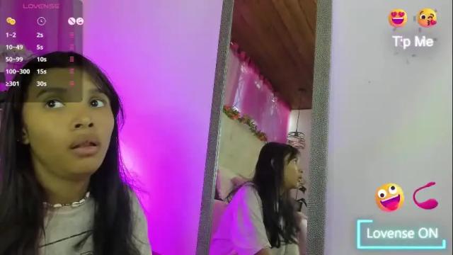 Image 2 of carlie_evans Stream on Chaturbate on 7 days ago