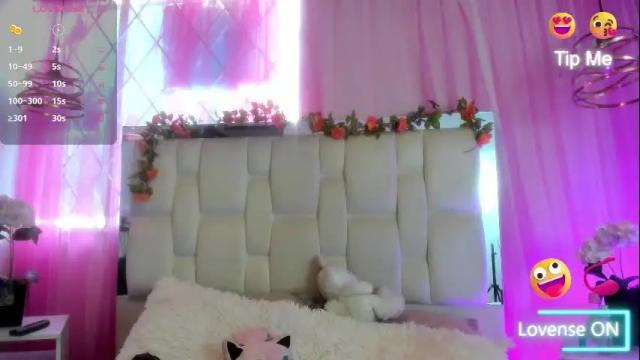 Image 2 of carlie_evans Stream on Chaturbate on 1 day ago
