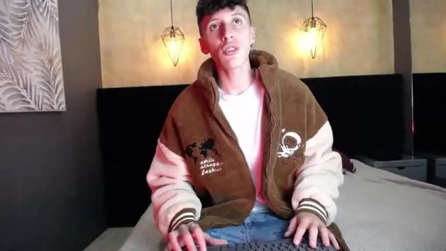 Thumbnail 2, carlos_rubio_'s Stream at Chaturbate, 19 months ago