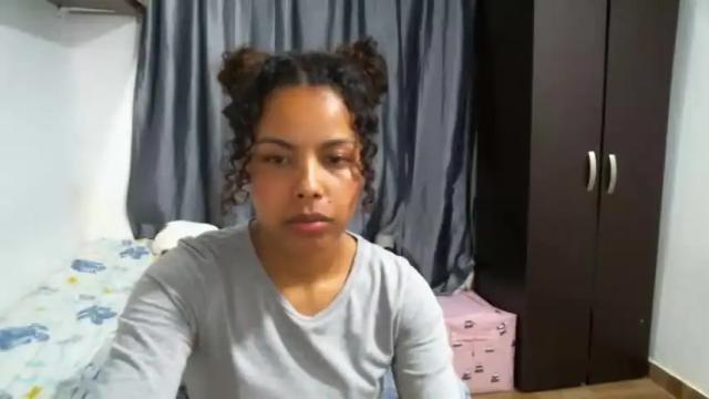 Image 11 of carlota_63 Stream on Chaturbate on 17 months ago