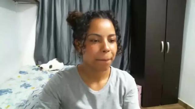Image 4 of carlota_63 Stream on Chaturbate on 17 months ago