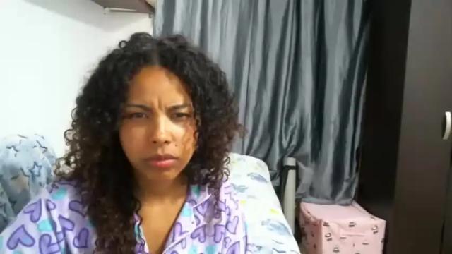 Image 8 of carlota_63 Stream on Chaturbate on 17 months ago
