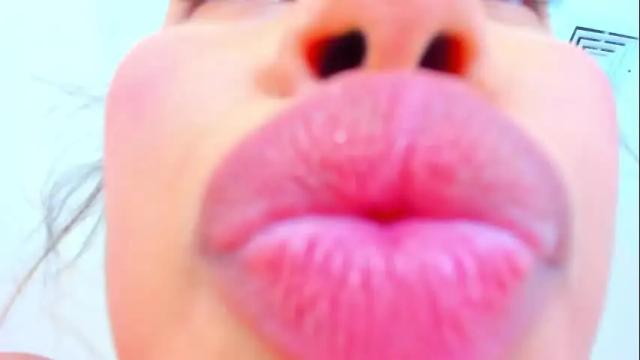 Image 6 of carlota_peach Stream on Chaturbate on 2 months ago