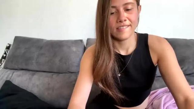 Image 11 of carlotta4you Stream on Chaturbate on 13 months ago