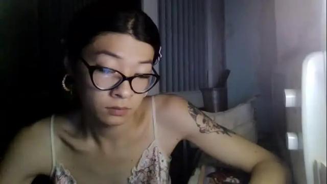 Image 4 of carlyjoy Stream on Chaturbate on 21 days ago