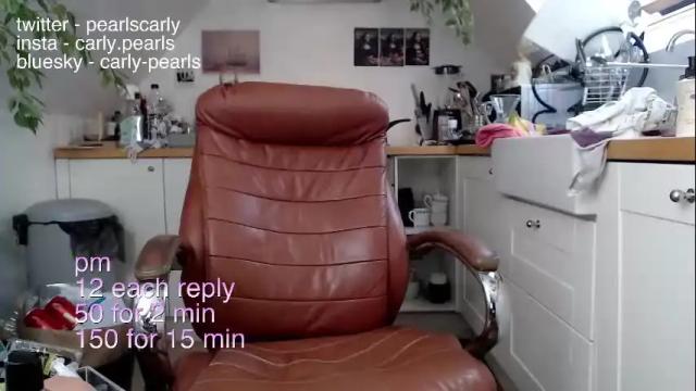 Image 6 of carlypearls Stream on Chaturbate on 1 month ago
