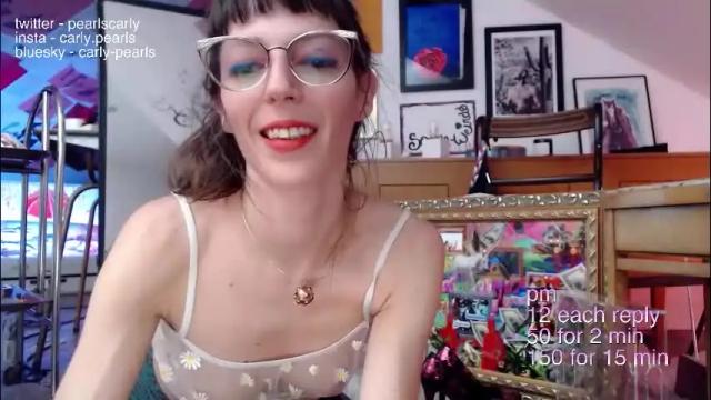 Image 2 of carlypearls Stream on Chaturbate on 1 month ago