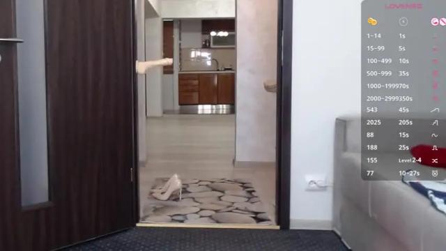 Image 4 of carmela_fox Stream on Chaturbate on 1 month ago