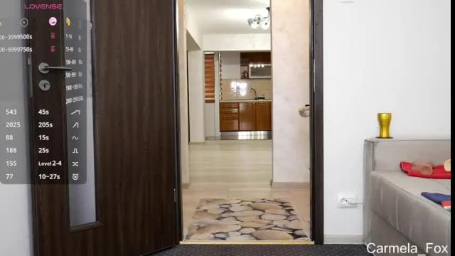 Image 4 of carmela_fox Stream on Chaturbate on 6 days ago