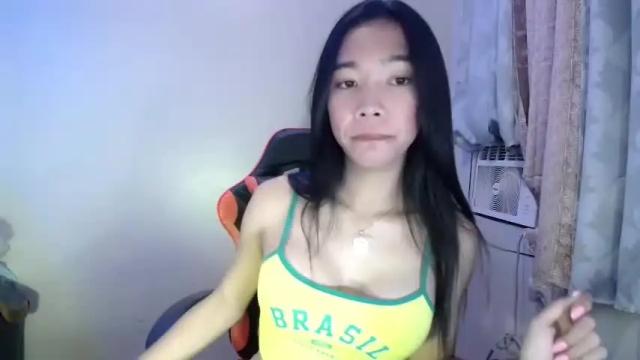 Image 2 of carmelasexmachinex Stream on Chaturbate on 14 months ago