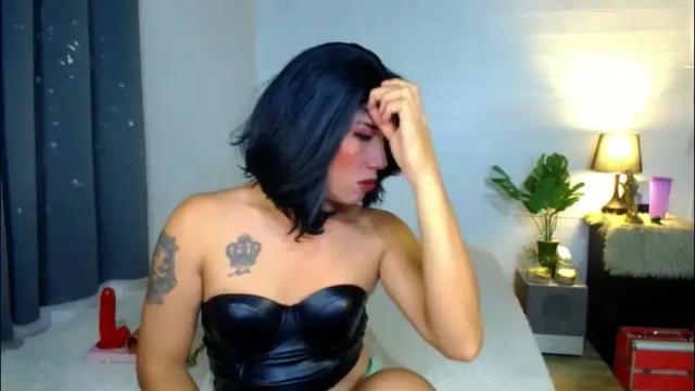 Image 4 of carmella_romance Stream on Chaturbate on 1 month ago