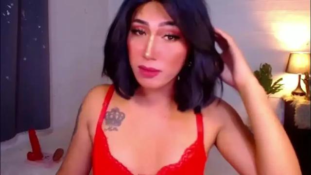 Image 2 of carmella_romance Stream on Chaturbate on 1 month ago