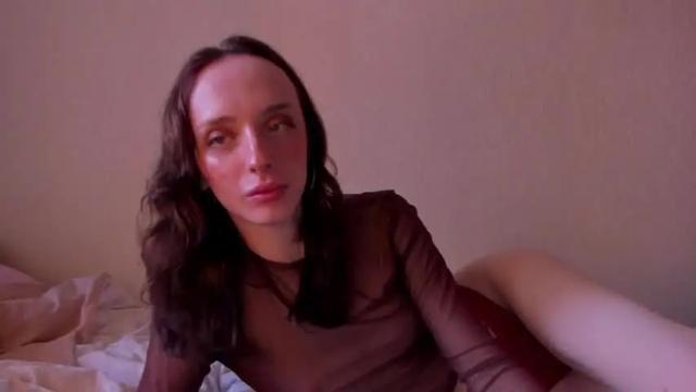 Image 4 of carmen__grand Stream on Chaturbate on 20 months ago