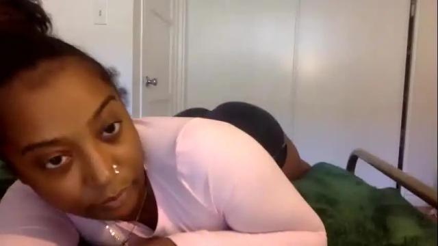 Image 7 of carmenexxxplained Stream on Chaturbate on 20 months ago