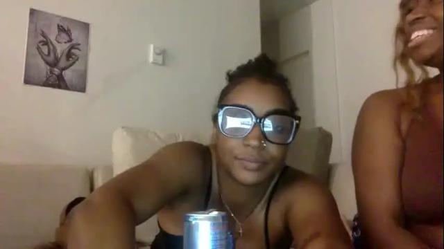Image 2 of carmenexxxplained Stream on Chaturbate on 20 months ago
