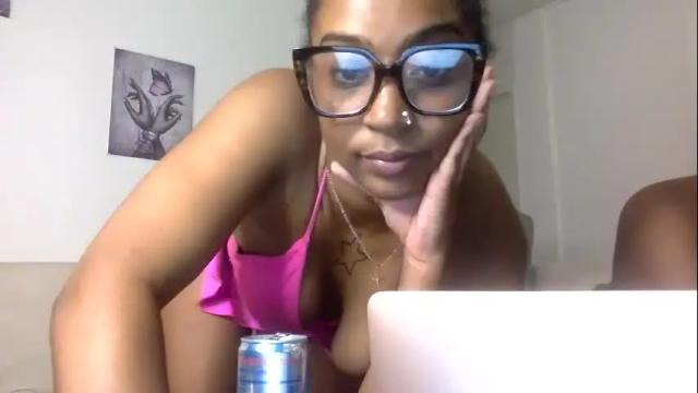 Image 8 of carmenexxxplained Stream on Chaturbate on 20 months ago