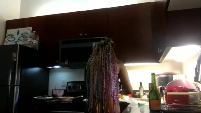 Image 6 of carmenexxxplained Stream on Chaturbate on 1 month ago