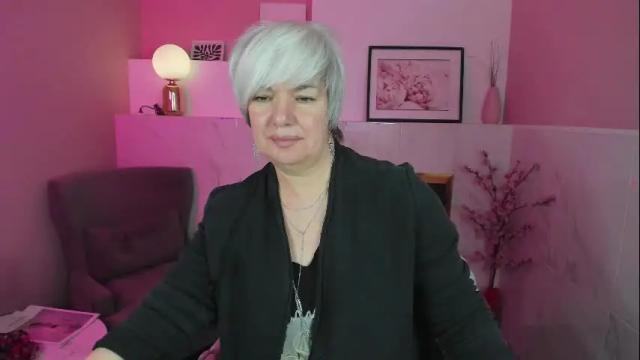 Image 8 of carmensoft Stream on Chaturbate on 26 days ago