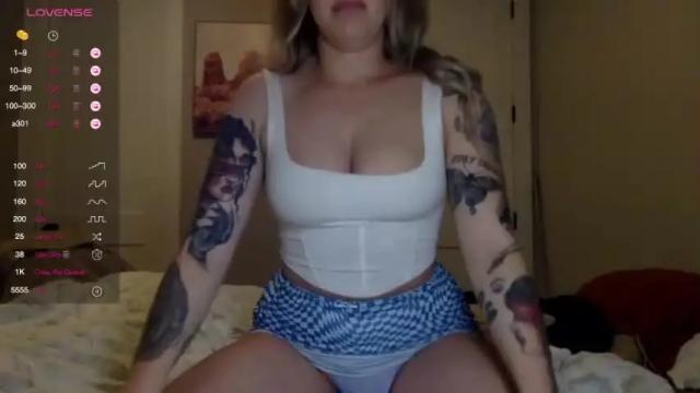 Thumbnail 1, carmenvalentine's Stream at Chaturbate, 14 months ago