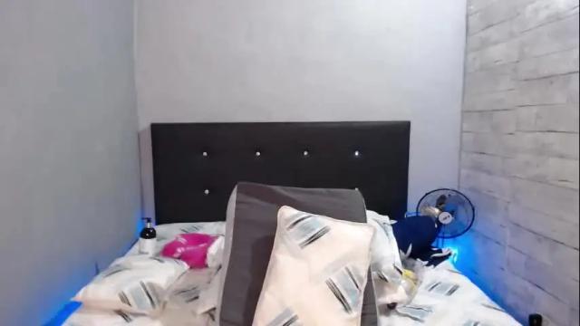 Image 4 of caro_milf_ Stream on Chaturbate on 7 days ago