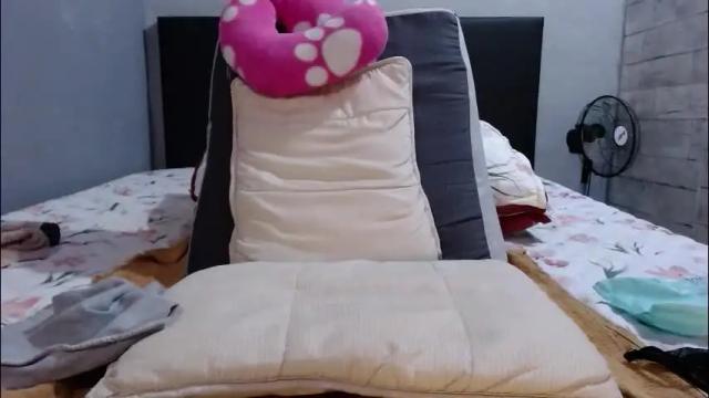 Image 12 of caro_milf_ Stream on Chaturbate on 20 hours ago