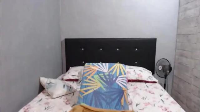 Image 2 of caro_milf_ Stream on Chaturbate on 21 days ago