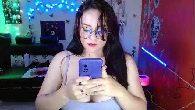 Image 7 of carol20_1994 Stream on Chaturbate on 1 month ago