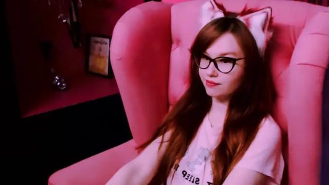 Image 2 of carol_carmen Stream on Chaturbate on 14 months ago