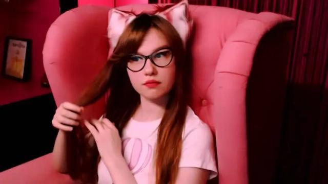 Image 6 of carol_carmen Stream on Chaturbate on 14 months ago