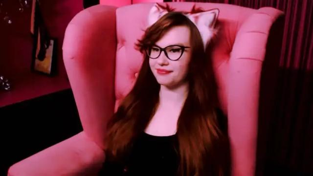 Image 12 of carol_carmen Stream on Chaturbate on 14 months ago