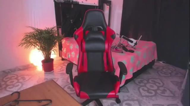 Image 2 of carol_cruz13 Stream on Chaturbate on 2 months ago