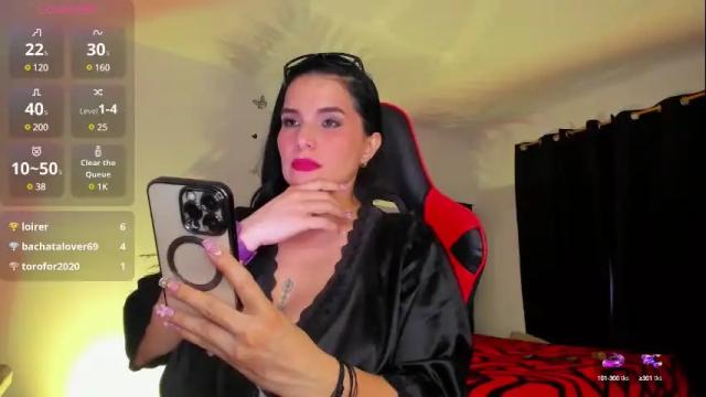 Image 2 of carol_cruz13 Stream on Chaturbate on 1 month ago